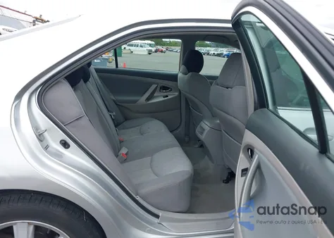 2009 Toyota Camry Se z USA, uszkodzony, nr VIN 4T1BE46K69U404609